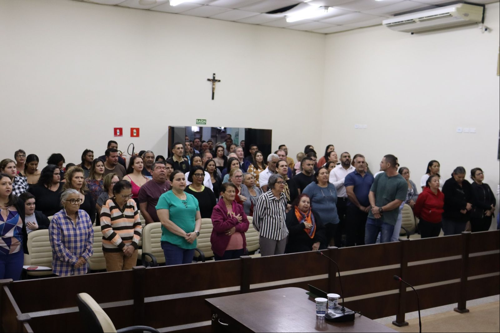 População também se fez presente na Câmara Municipal para acompanhar o evento 