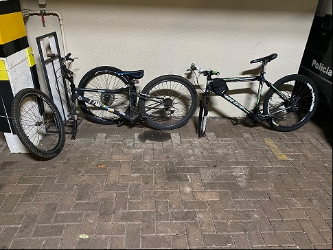 Duas bicicletas apreendidas  