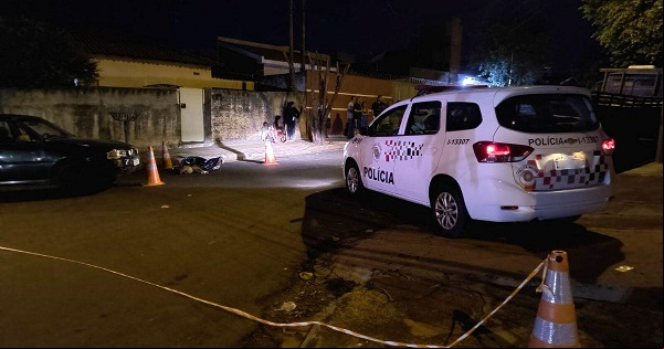 Polícia busca por autor