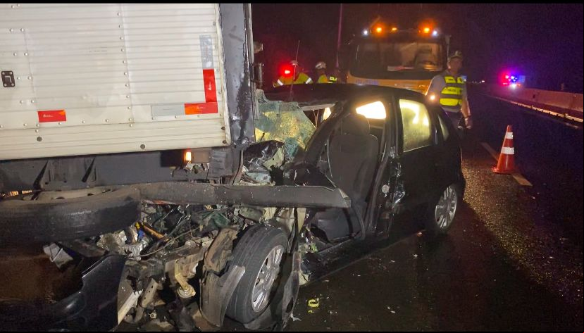 Veículo conduzido por Joel ficou completamente destruído